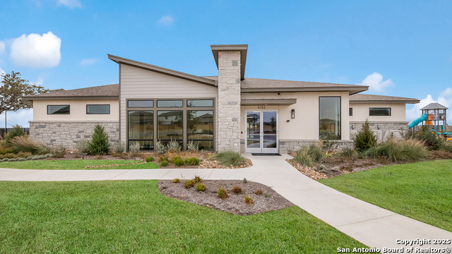 Image 37 of 75 For 14815 Sabine Loop Road