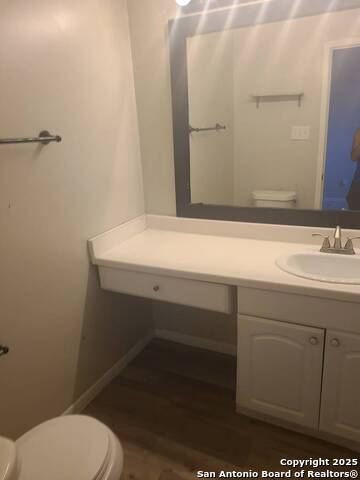 Image 11 of 15 For 4403 Hickory Hill