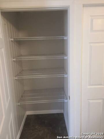 Image 4 of 15 For 4403 Hickory Hill