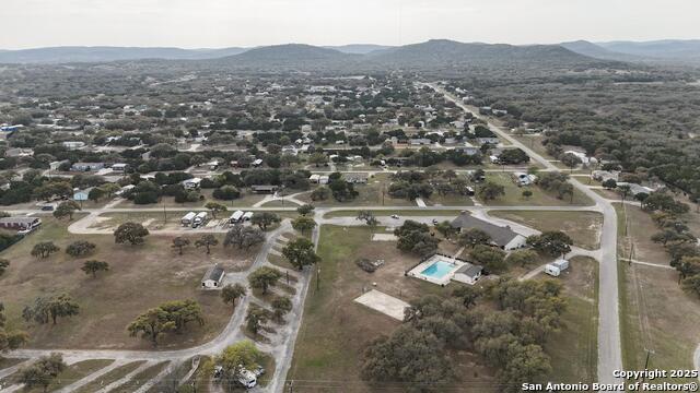 Listing photo id 2 for 125 Private Road 1517