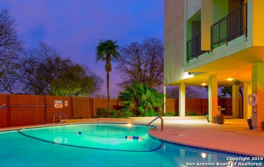 Image 21 of 37 For 7039 San Pedro Ave  601