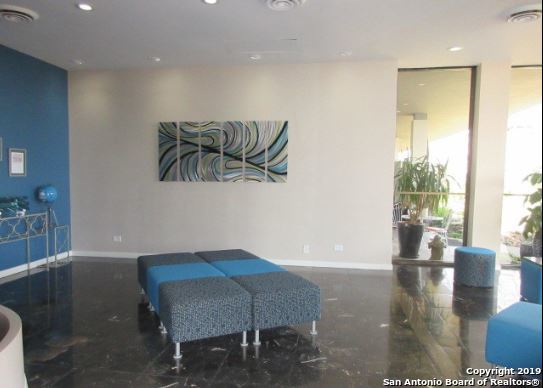 Image 24 of 37 For 7039 San Pedro Ave  601
