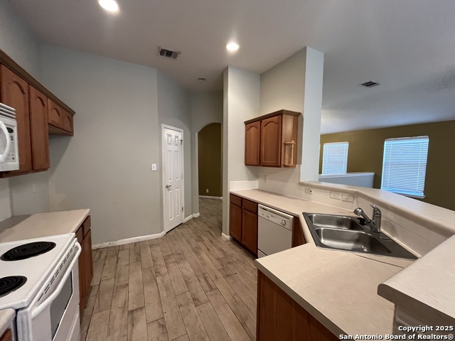 Image 5 of 10 For 7234 Autumn Acres