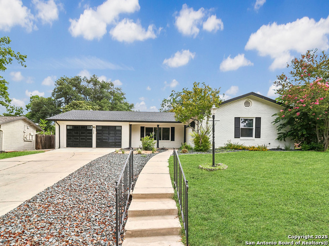 Details for 2727 Belvoir Dr, San Antonio, TX 78230