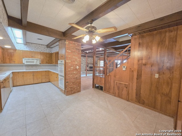 Image 10 of 35 For 44 Ridge Dr  