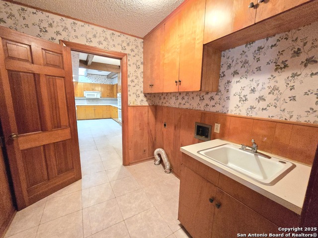 Image 19 of 35 For 44 Ridge Dr  