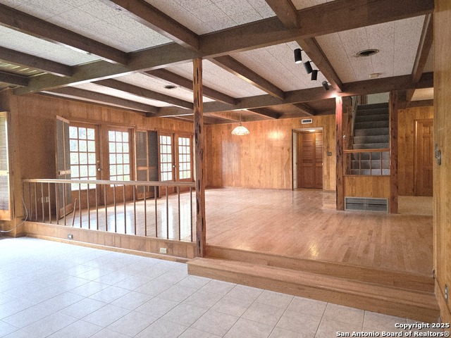 Image 7 of 35 For 44 Ridge Dr  