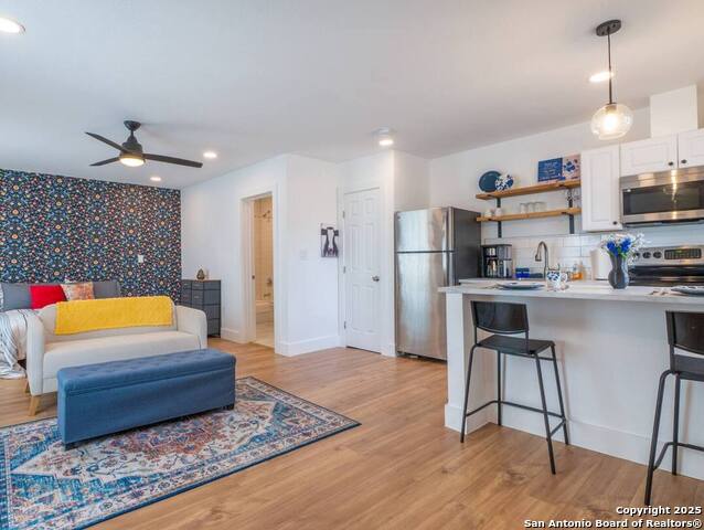 Image 18 of 41 For 608 Park S 