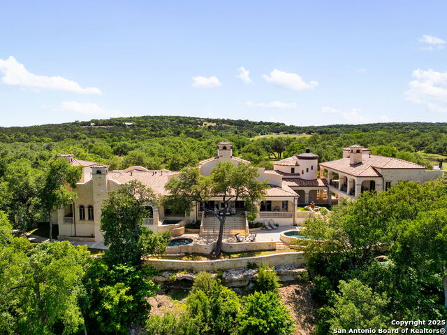 Details for 4256 Fischer Store, Wimberley, TX 78676