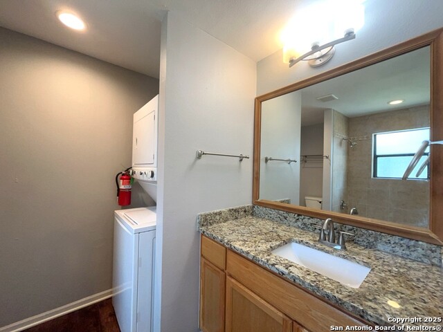 Image 15 of 21 For 344 Mccartney Blvd  F