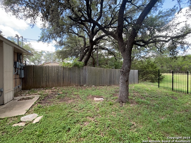 Image 18 of 21 For 344 Mccartney Blvd  F