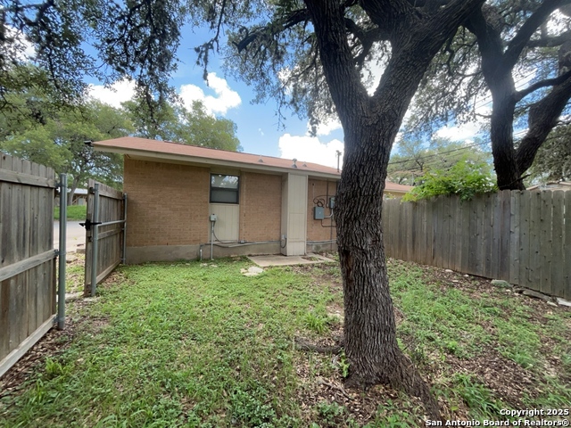 Image 19 of 21 For 344 Mccartney Blvd  F
