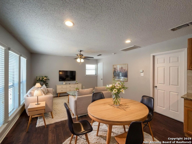 Image 2 of 21 For 344 Mccartney Blvd  F