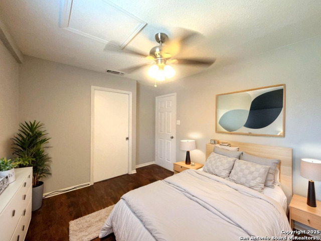 Image 5 of 21 For 344 Mccartney Blvd  F