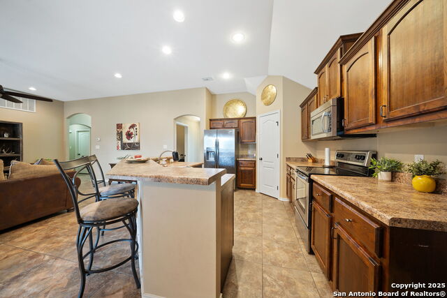 Image 9 of 22 For 214 Yorktown