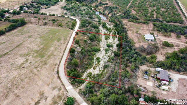 Listing photo id 0 for 613 County Road 441