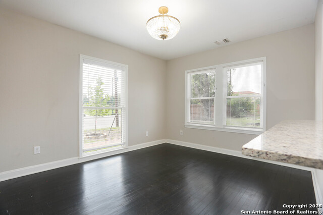 Image 13 of 46 For 1002 Kampmann Blvd.