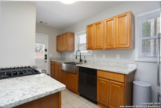 Image 15 of 46 For 1002 Kampmann Blvd.