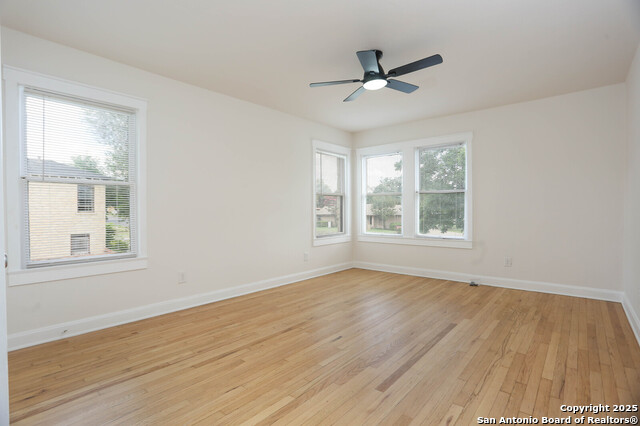 Image 39 of 46 For 1002 Kampmann Blvd.