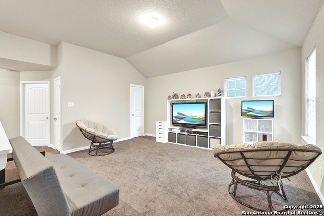 Image 11 of 26 For 8939 Portobello