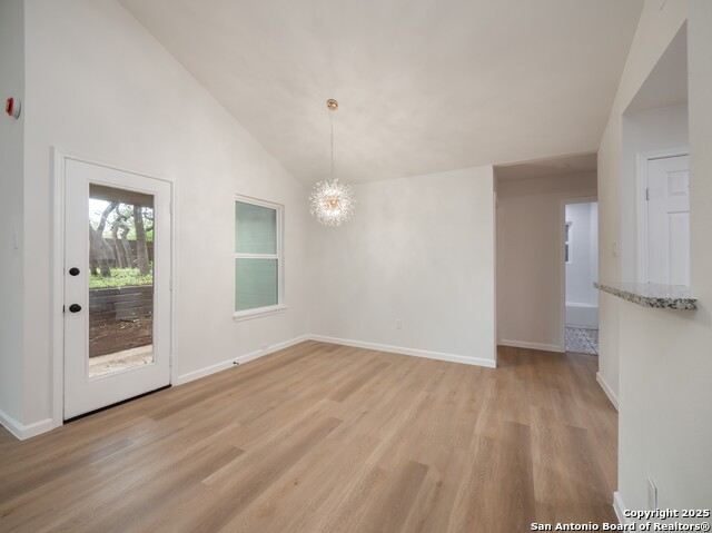 Image 7 of 32 For 9511 Deerbrook