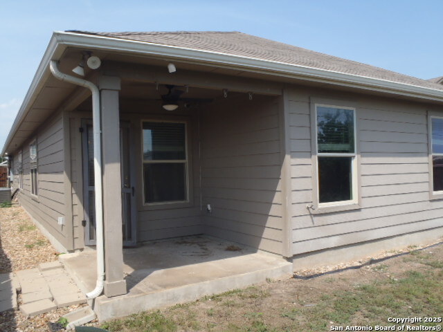 Image 8 of 32 For 2690 Mccrae  