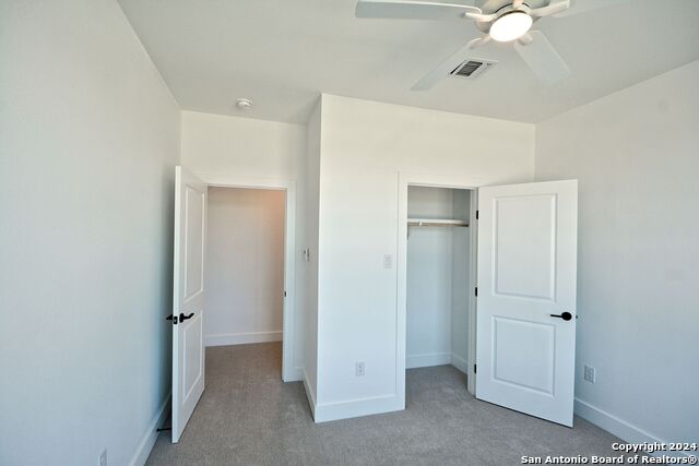 Listing photo id 14 for 409 Constance Dr