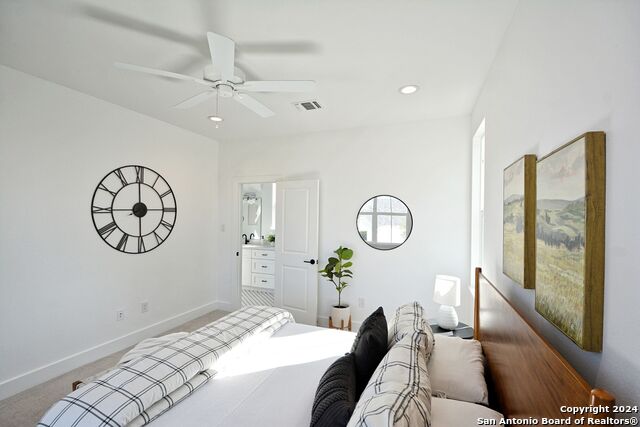 Listing photo id 18 for 409 Constance Dr