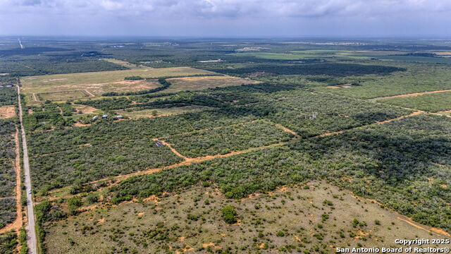 Image 5 of 42 For 000 Cr 332 A