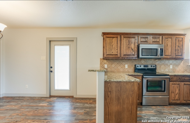 Image 12 of 47 For 3250 Sandy Elm