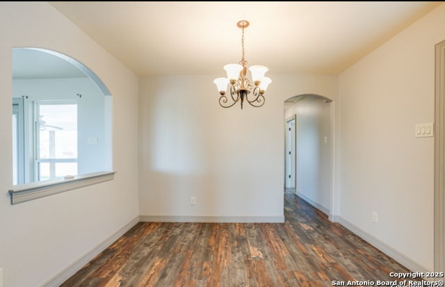 Image 14 of 47 For 3250 Sandy Elm