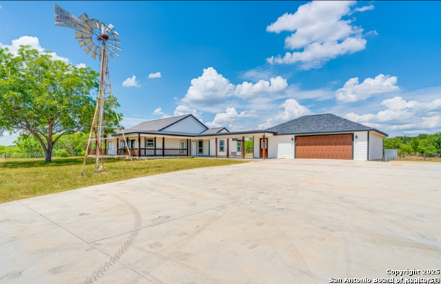 Image 2 of 47 For 3250 Sandy Elm