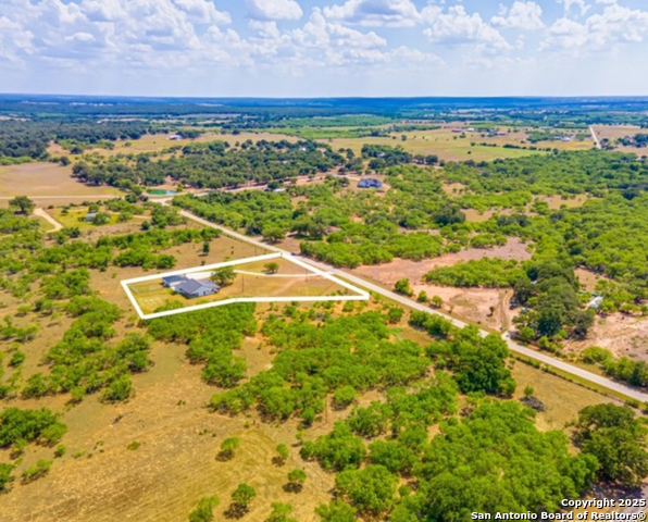 Image 20 of 47 For 3250 Sandy Elm