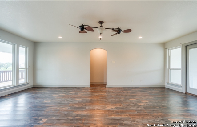 Image 33 of 47 For 3250 Sandy Elm