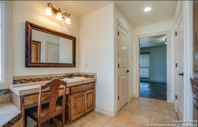 Image 42 of 47 For 3250 Sandy Elm