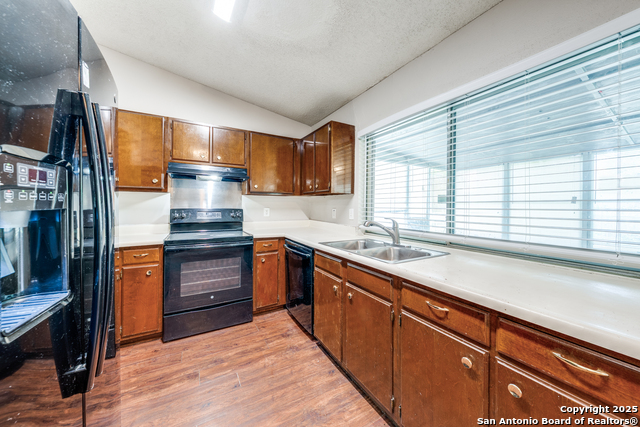 Image 7 of 24 For 12015 El Sendero