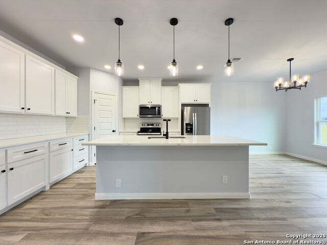 Image 7 of 37 For 105 Merion Ln