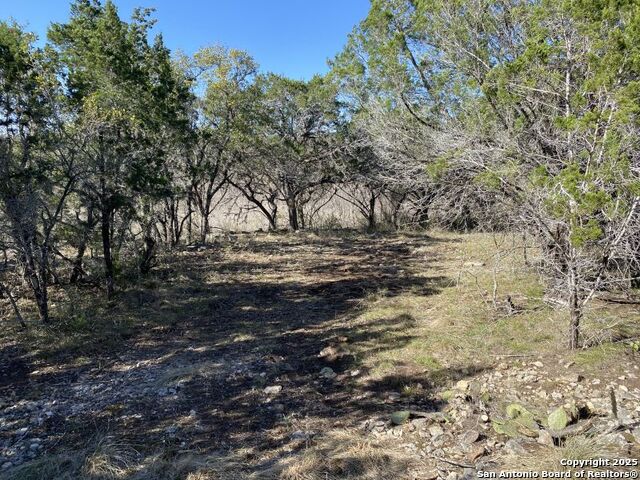 Image 20 of 32 For 000 Private Rd. 2560