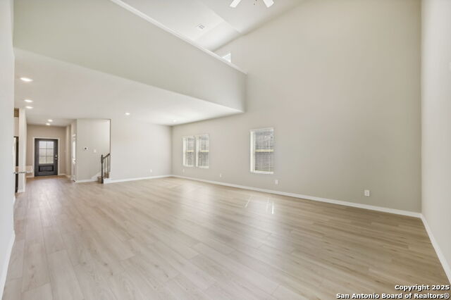 Image 11 of 34 For 10412 Bluefish Way