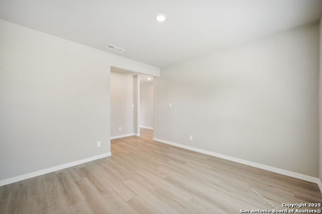 Image 13 of 34 For 10412 Bluefish Way