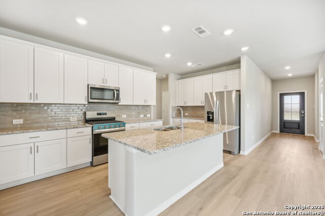 Image 2 of 34 For 10412 Bluefish Way