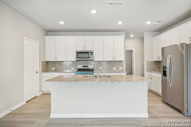 Image 4 of 34 For 10412 Bluefish Way