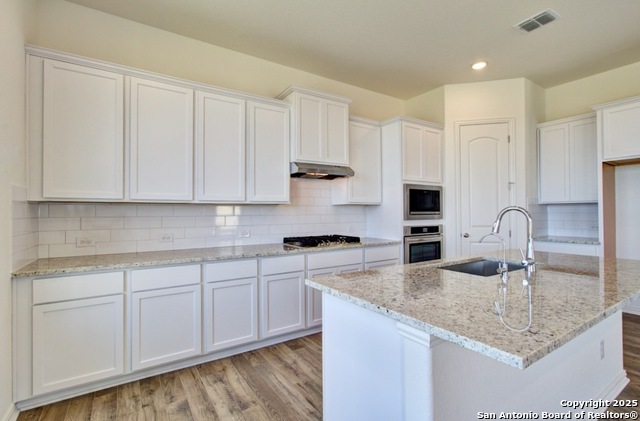 Image 2 of 5 For 2585 Gideon Lane