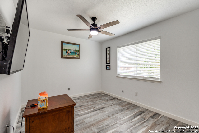 Image 14 of 25 For 2500 Newning