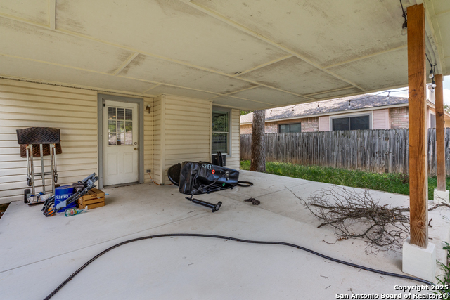 Image 23 of 25 For 2500 Newning