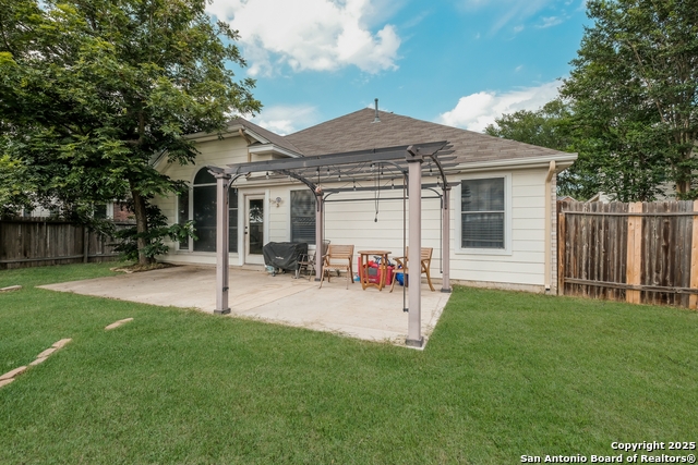 Image 30 of 31 For 4733 Green Bluff Dr