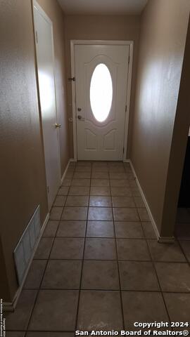 Image 2 of 25 For 1826 Laven Dr