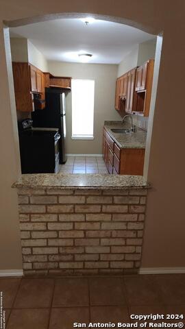 Image 7 of 25 For 1826 Laven Dr