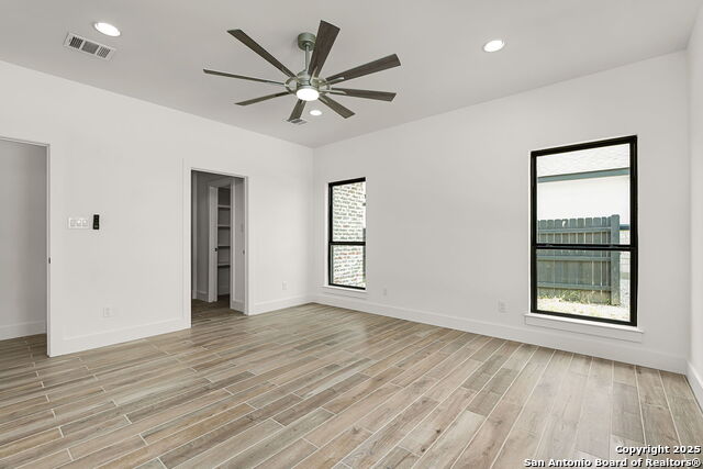 Image 13 of 28 For 249 Sandpiper Lane
