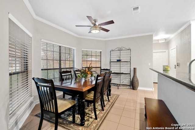 Image 15 of 32 For 8 Rogers Wood